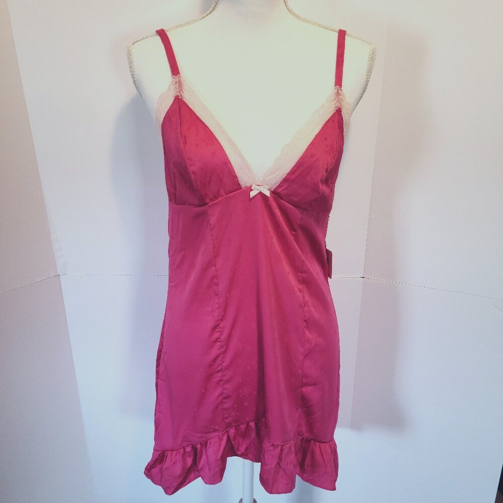 JESSICA SIMPSON PINK FLAMBE SEXY RUFFLED LACE CHEMISE IN SIZE MEDIUM